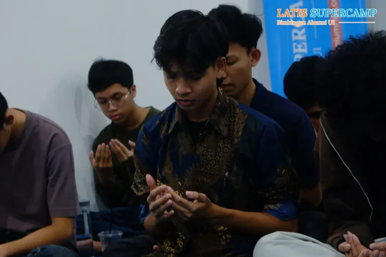 sesi muhasabah dan doa bersama menjelang UTBK