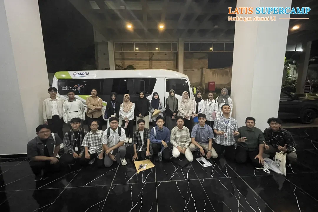 sesi pengantaran siswa menuju lokasi ujian UTBK